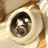Trendmops CuddleCat - kuscheliges Katzenbett mit Spielzeug-Hängekugel